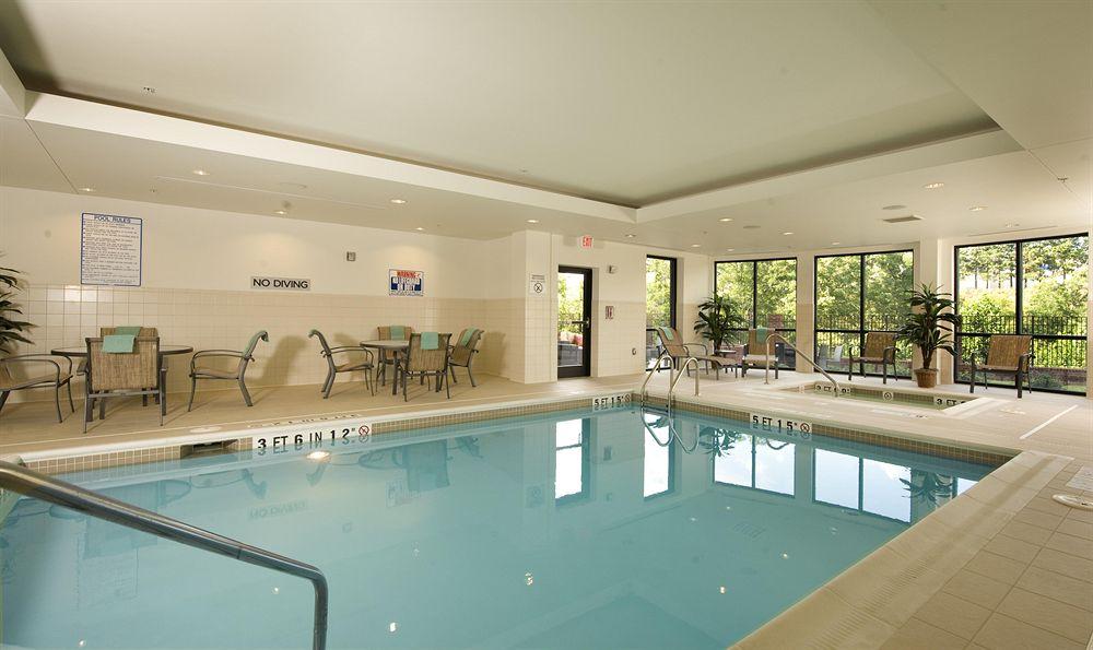 Courtyard By Marriott Atlanta Buford Mall Of Georgia Екстериор снимка